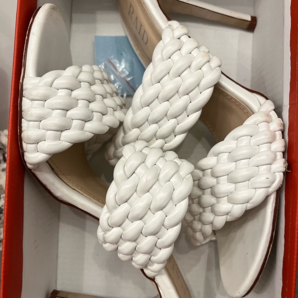 Braided white heels - Picture 5 of 6